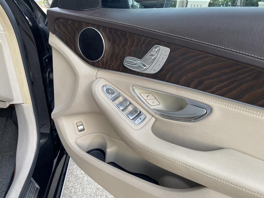 Benz C300 Diesel Hybrid  Exclusive 13
