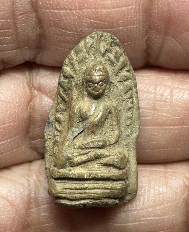 พระรอดลาำพูน องค์ละ1 000