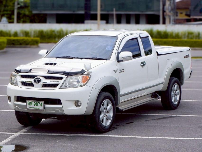 รหัสรถ QT9874 Toyota Hilux Vigo 3.0 ตัวพิเศษ Exclusive Prerunner เกียร์ธรรมดา สีขาวมุก/ทูโทน ปี 2007 2