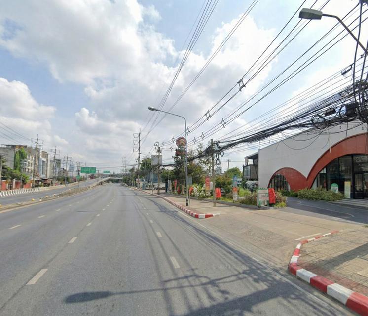 ขายที่ดิน 5 ไร่ 3 งาน 6.4 ตารางวา ติดถนนสุวินทวงศ์ ใกล้ บิ๊กซี ซูเปอร์เซ็นเตอร์ 3