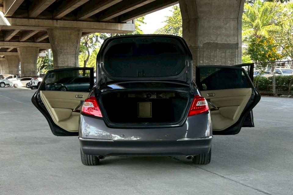 Nissan Teana 2.5 XL V6 AT ปี 2011 รูปที่ 8