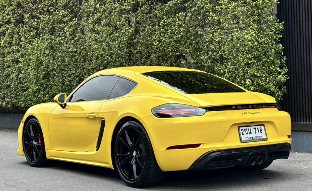 Porsche 718 Cayman 2.0 PDK 2