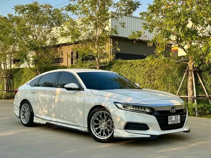 ปล่อยขายด่วน HONDA ACCORD