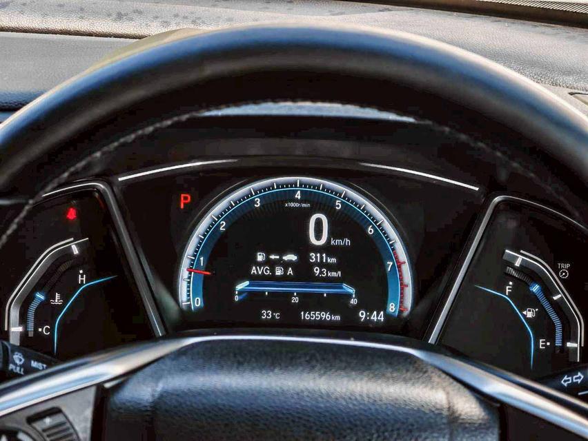 ขาย HONDA CIVIC 1.8 EL โฉม FC ปี 2017 เลขไมล์ 160,000 กม. 17