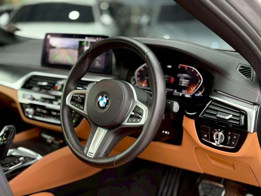 BMW SERIES 5 520d M SPORT 2021  10