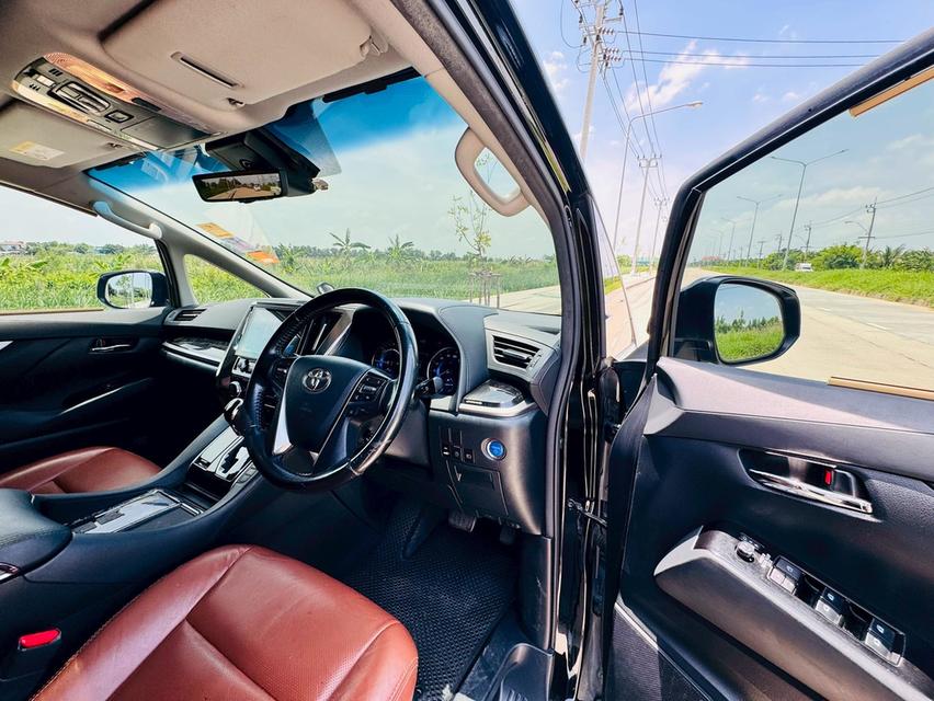 TOYOTA ALPHARD 2.5 HYBRID X E-FOUR 4WD 2020 14