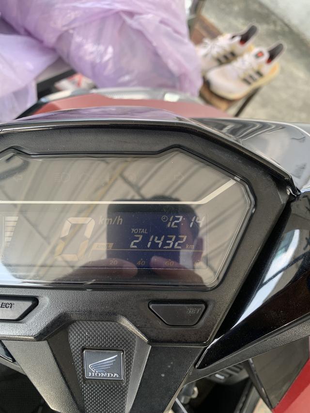 Click 125 led 2020 สวยๆ รูปที่ 10