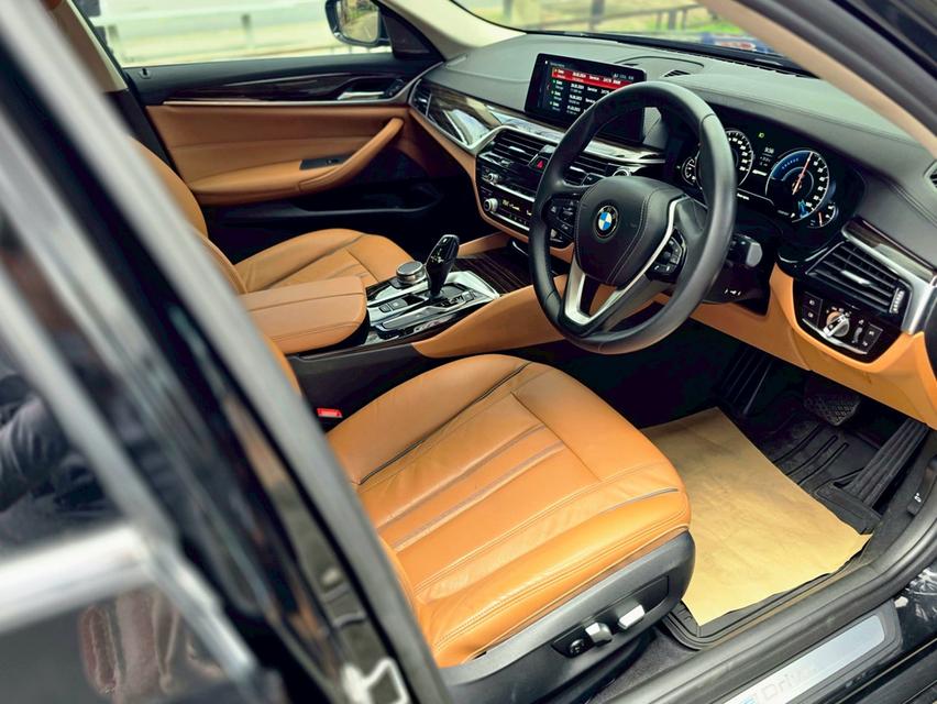 รหัสรถ BAC1922 🚘 BMW 530e Luxury Plug-in Hybrid (G30) ปี 2017 9