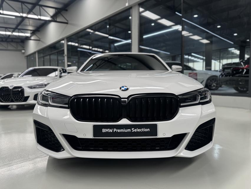2023 BMW 520d M Sport G30 (ประวัติดี ไม่มีอุบัติเหตุ)