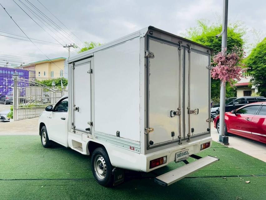 TOYOTA REVO SINGLECAB รุ่น ENTRY  เครื่อง2.4cc.เกียร์ธรรม  ปี 2022 รถกระบะตู้บรรทุกCARGO-BOX  สภาพสวย พร้อมใช้งาน! ไมล์แท้100%คะ  9