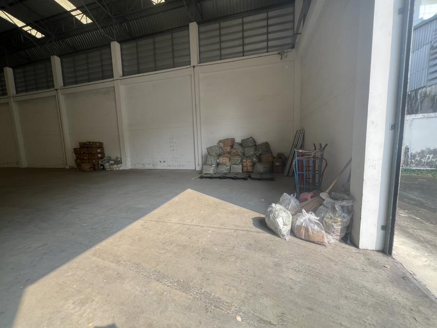 ขายที่ดินพร้อมสิ่งปลูกสร้าง เนื่อทีา603ตารางวา 8