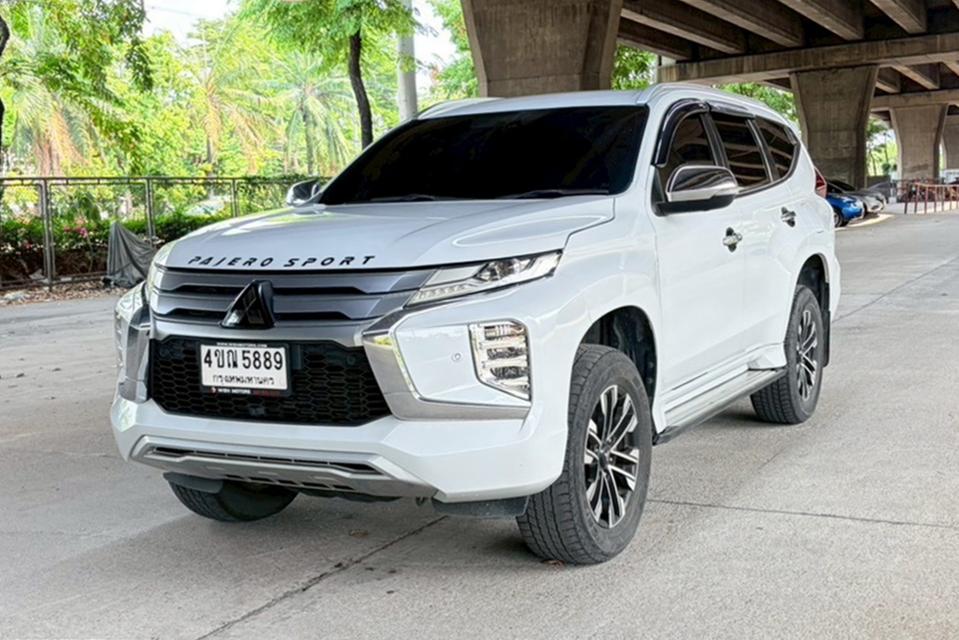 Mitsubishi PAJERO Sport 2.4 GT PREMIUM 2WD AT ปี 2023