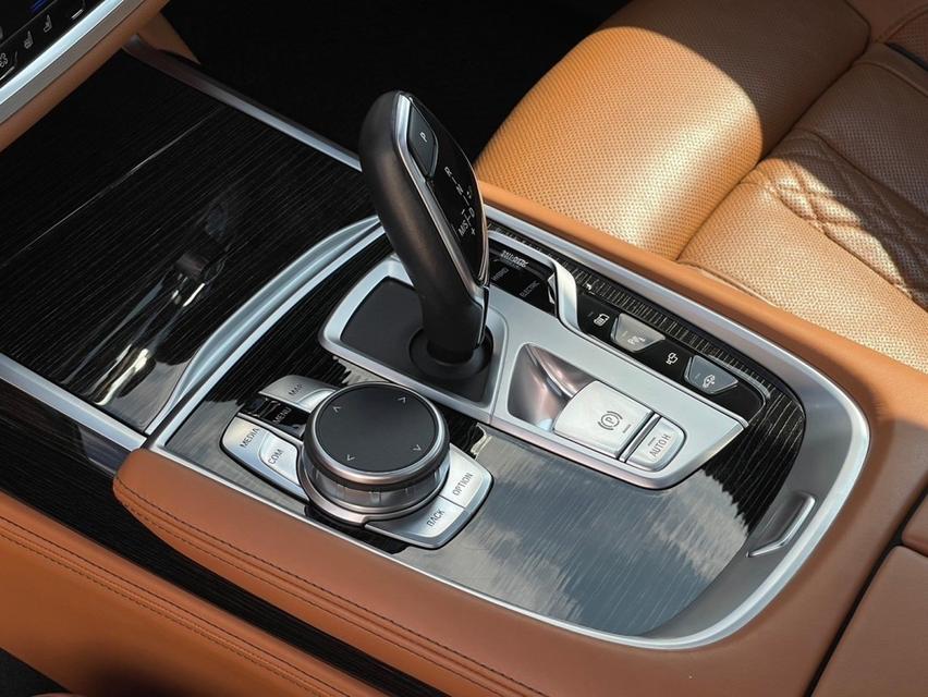BMW 745Le xDrive M Sport G12 LCI 2019 จด 2021 10