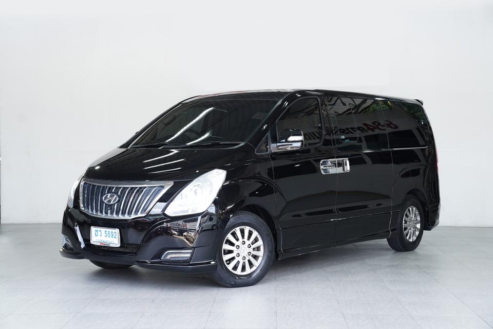 HYUNDAI H1 2.5 DELUXE AT ปี 2016