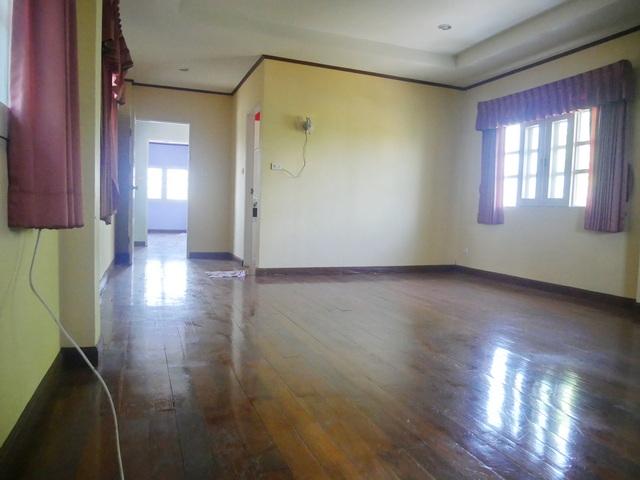 ขายบ้านเดี่ยว หมู่บ้านสี่ไชยทอง3 ซอย แจ้งวัฒนะ-ปากเกร็ด 24 ถนนแจ้งวัฒนะ ตำบลบางตลาด อำเภอปากเกร็ด นนทบุรี ใกล้ห้างเซ็นทรัล แจ้งวัฒนะใกล้ห้างบิ๊กซี 3