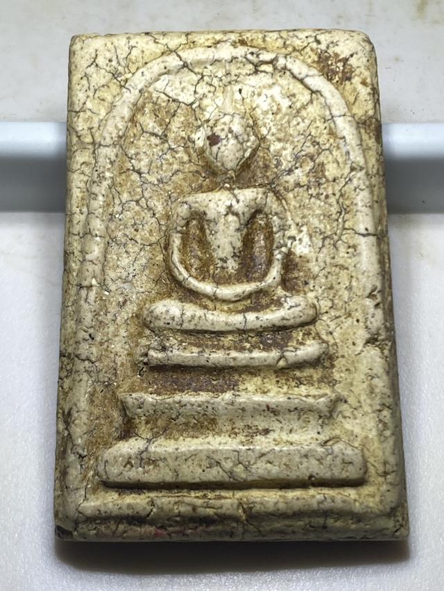 พระสมเด็จวัดระฆังพิมพ์ใหญ่เกศทะลุซุ้ม