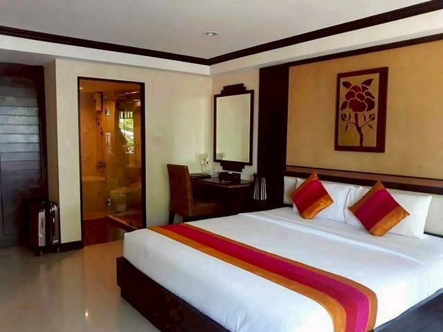 ขายปึกเตียนซีวิว คอนโดเทล ห้องมุม ชั้น 2 วิวทะเล ตำบล ปึกเตียน อำเภอท่ายาง เพชรบุรี 1