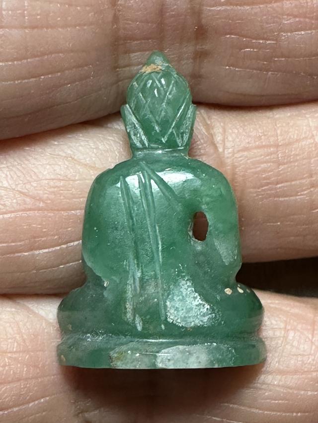 พระพุทธรูปหยกแกะ(แกะมือ) หลวงพ่อวิริยังค์ วัดวชิรธรรมสาธิต รูปที่ 2