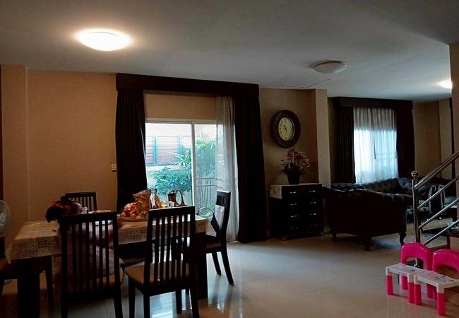 ขายบ้านแฝด หมู่บ้านหงส์ประยูร 3 ซอยเทศบาล 4 ถนนรัตนาธิเบศร์ อำเภอบางบัวทอง นนทบุรี 7