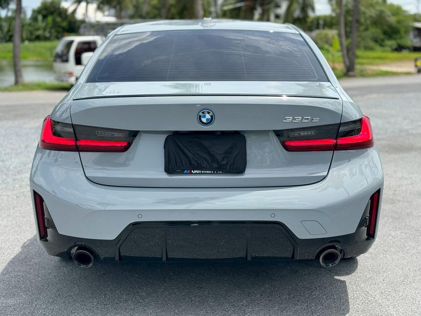 BMW 330e M Sport LCI ปี 2024 ไมล์ 15,xxx km