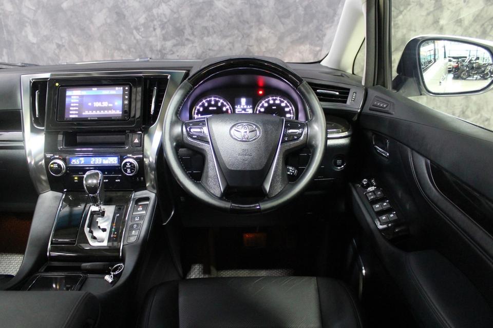 รหัสรถ JRS2055 TOYOTA VELLFIRE 2016 สี ขาว รถศูนย์ 11