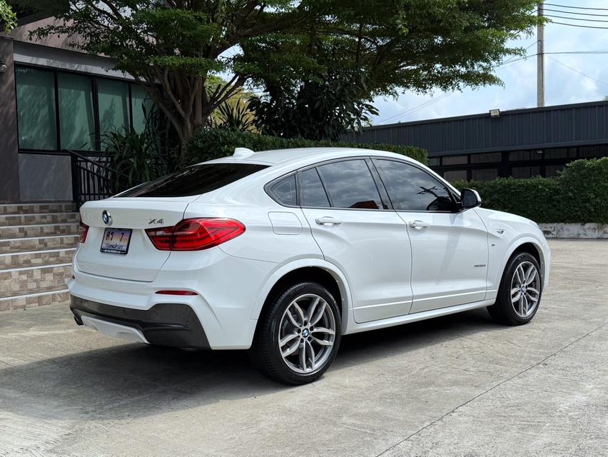 2019 BMW X4 MSPORT รถมือเดียวออกศูนย์ปี 2019 แท้ รถวิ่งน้อยเพียง 90,000 กม เข้าศูนย์ทุกระยะ ไม่เคยมีอุบัติเหตุครับ 3