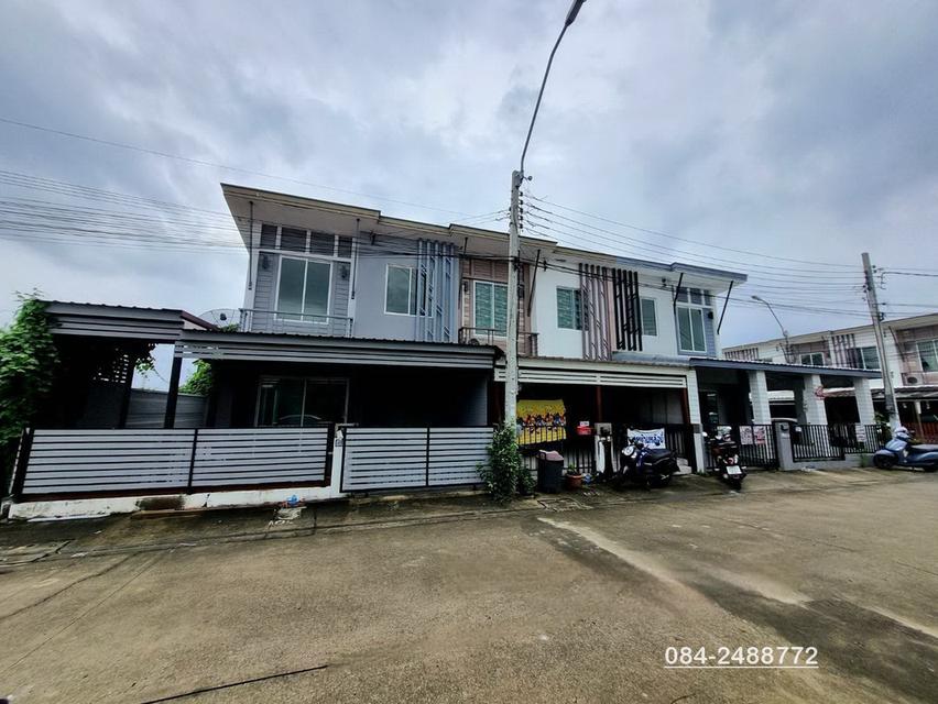 ทาวน์เฮ้าส์ 2 ชั้น หมู่บ้านพฤกษา 94 (พฤกษา ไพร์ม วัชรพล-สายไหม)หลังริม 14