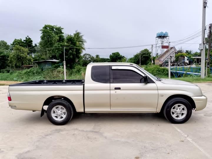 Mitsubishi L200-Strada พร้อมใช้งาน 2