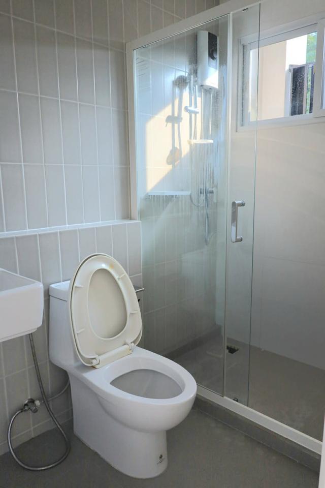 ให้เช่าทาวน์โฮมส์ 2 ชั้น 3ห้องนอน 3ห้องน้ำ ทำเลดีมากตรงข้ามเมกา อิเกีย บางนา 15