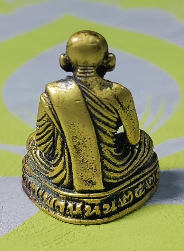 รูปหล่อหลวงพ่อเงิน วัดตะพานหิน รูปที่ 2