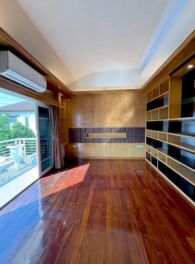 ขายบ้านหรู เสนาเเกรนด์โฮม รังสิต - ติวานนท์ (หลักหก) มีสระน้ำ 15