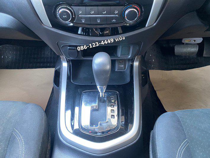 Nissan NP 300 Navara 2.5 Calibre EL 4 ประตู เกียร์AUTO ปี 2018 ออกรถ 0 บาท 5