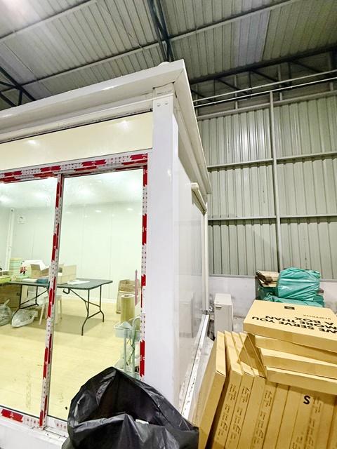 ตลาดวงแหวนออเงิน 2.8กม. ถนนสายไหม 1.5 กม. จตุโชติ ขายบ้านน็อคดาวน์-ตู้คอนเทนเนอร์ สนามบินดอนเมือง 5 กม. ปั๊มน้ำมัน Shell 7