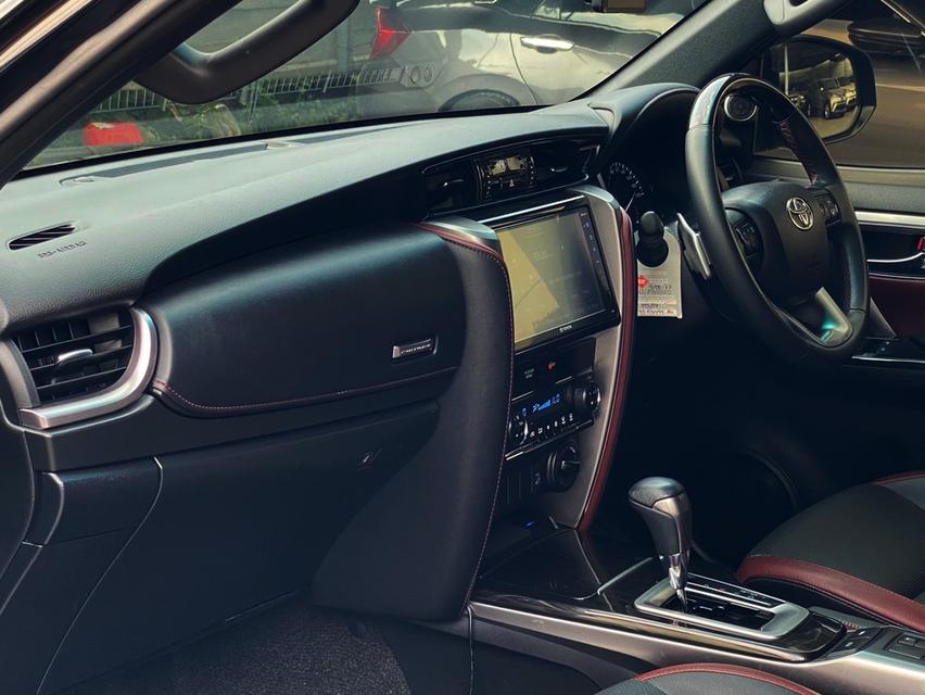 Toyota Fortuner Legender 2.4 4x4  ปี 2021 เลขไมล์ 118,xxx km 9