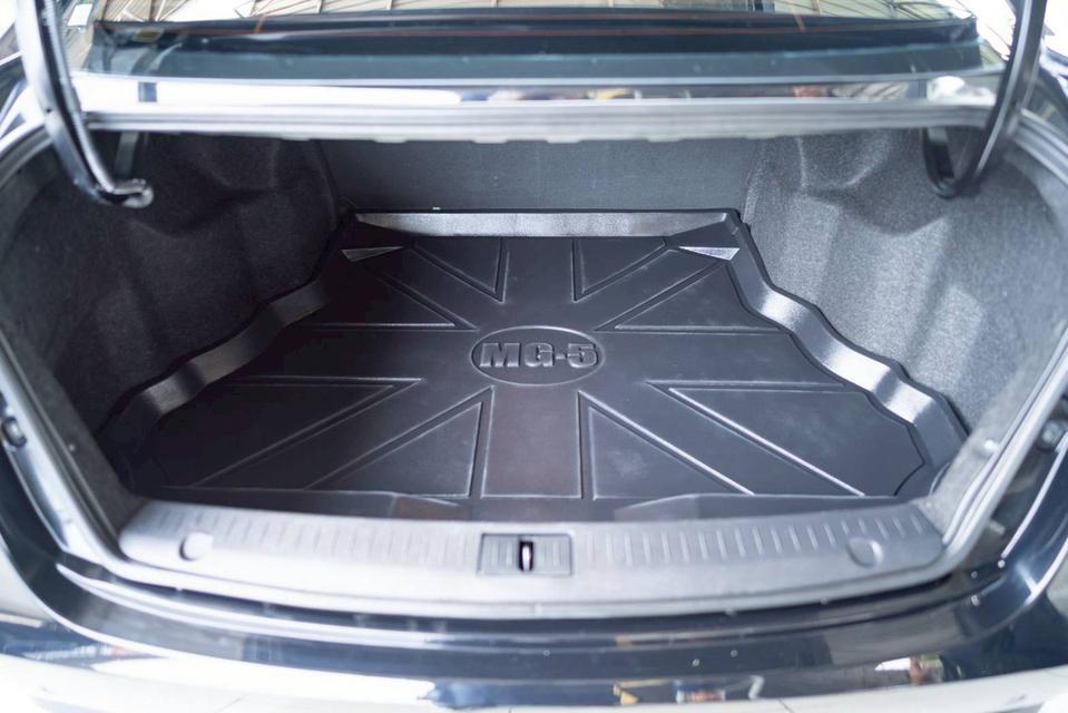  MG5 1.5X Sunroof ปี17 15