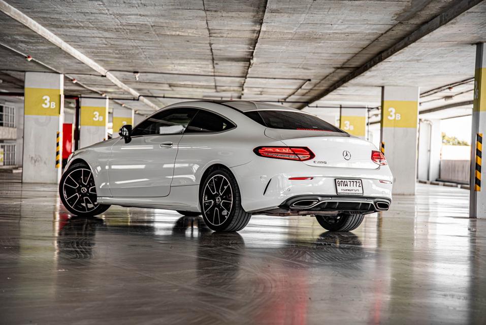 (แจ้งรหัสรถ CBL7772) Mercedes-Benz C200 AMG Dynamic Coupe 2.0 W205 AT 2023  ( 9กผ 7772 ) รูปที่ 3