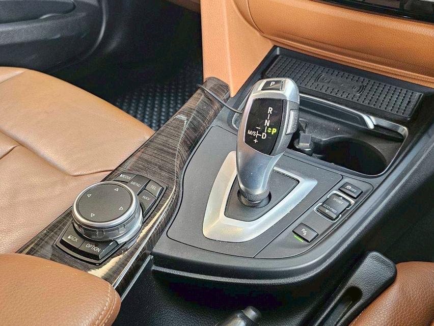 รหัสรถ WMT6617 BMW 320i Luxury LCI ปี 2018 รูปที่ 10