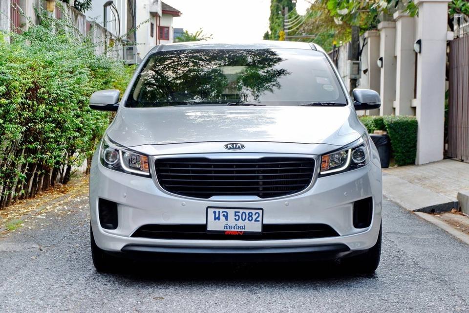 Kia Grand Carnival 2.2L LX 2014 #รถสวยจัดประวัติชัดเจน #ไมล์น้อยสุดในตลาด 2