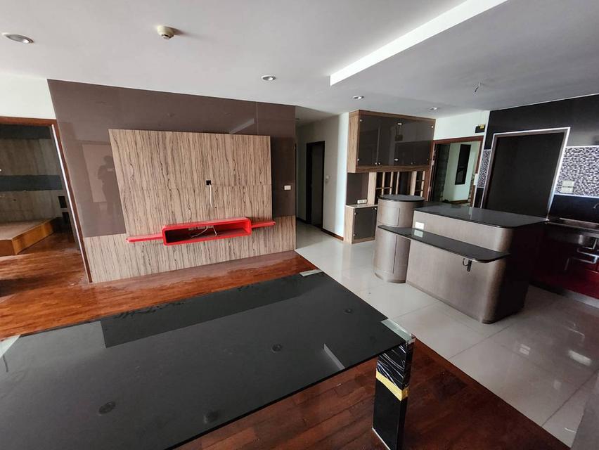 คอนโดห้องใหญ่ วิวแม่น้ำเจ้าพระยา! ขาย Riverine Place Condominium (141.43 ตร.ม.) เพียง 8.74 ล้านบาท 17