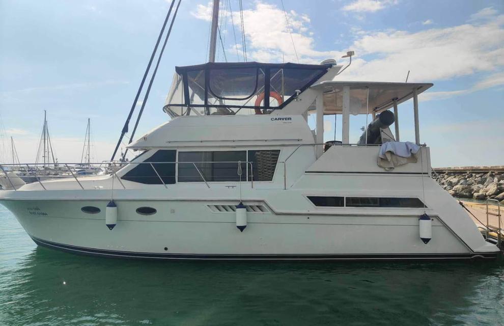 เรือยอร์ช Carver 45Ft. ปี 1997 