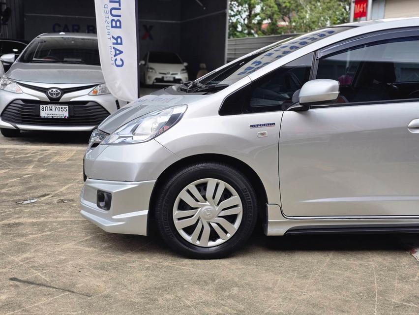 Honda Jazz GE Hybrid 2013 รหัส CBL4258 6