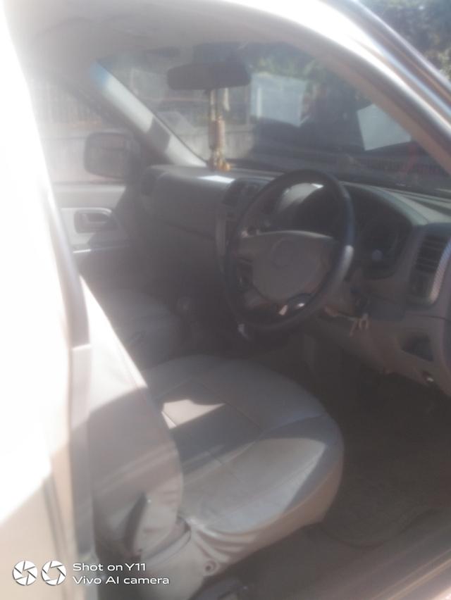 รถยนต์ isuzu d-max slx 2.5 ปี2005 4