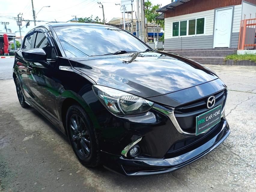 ปี2017 MAZDA 2 Sport 5ประตู มือเดียวออกห้าง ชุดแต่งรอบคัน MAX ตัวใหม่