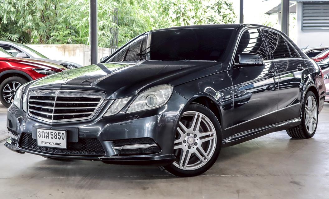 BENZ E200 CGI 1.8 W212