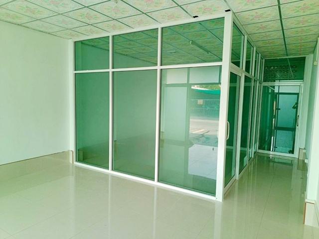 ช่างอากาศอุทิศ1-7 ให้เช่าอาคารพาณิชย์ 3 ชั้น ถูกที่สุด MRTดอนเมือง 800ม. 19 ตร.วา. 220 ตร.ม.สนามบินดอนเมือง 1.4 กม. 6