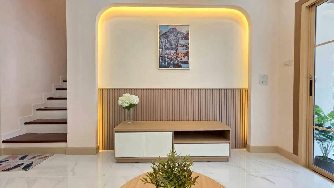 หมู่บ้านเปี่ยมสุข-บางใหญ่  ซอยกันตนาทาวน์เฮาส์ 2 ชั้น ตกแต่งใหม่พร้อมอยู่ ทำเลบางใหญ่ 6