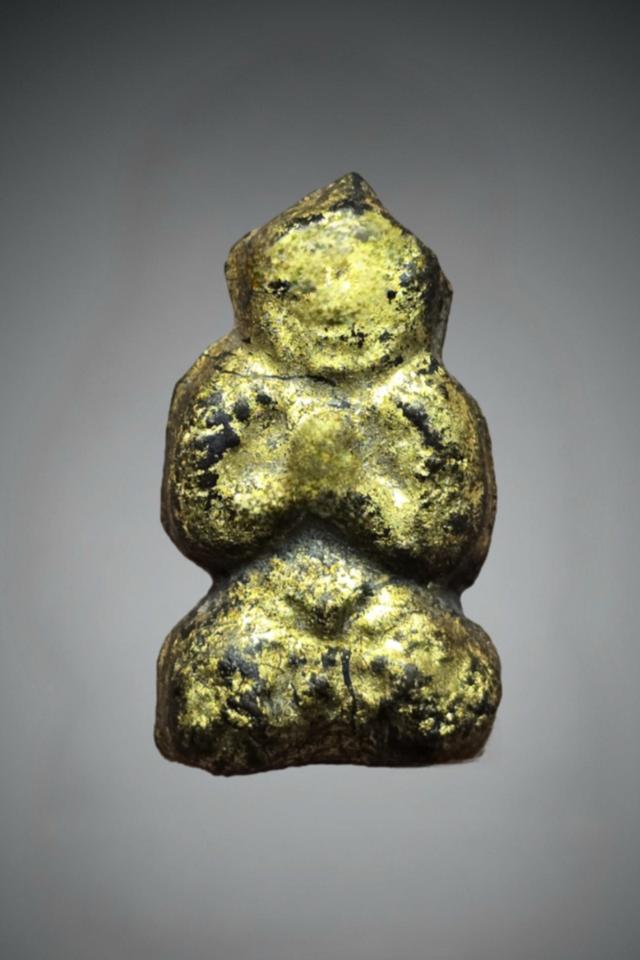 หนุมานอาสา หนุมานพนมมือ หลวงพ่อทองดี วัดท่าเกวียน เนื้อผงคลุกรักทาบร๊อนซ์ พิมพ์เล็ก