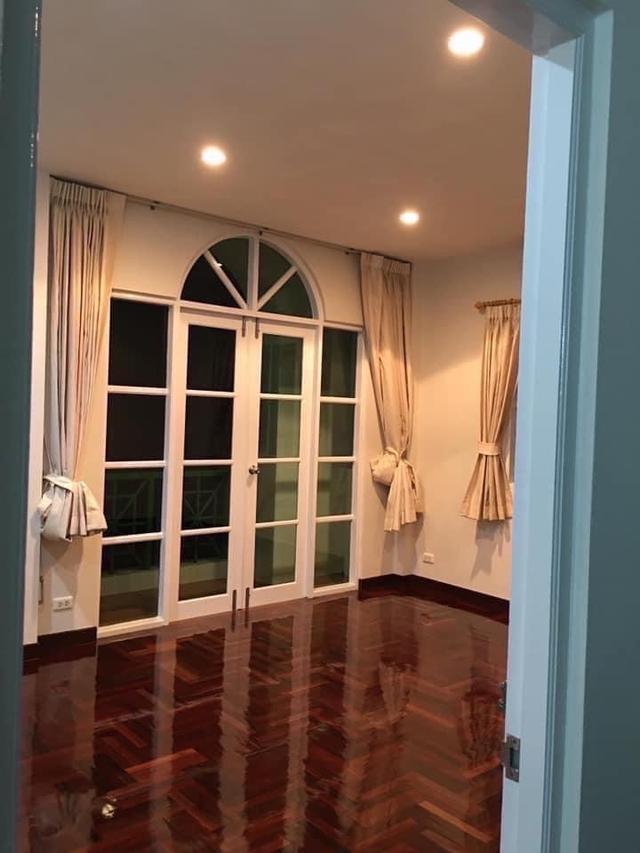 บ้านวรารมย์ ของ Q-House โครงการอยู่ติดถนน มีนบุรี ถ.ราษฎร์อุทิศ16 (คู้ขวา) ขนาด (79 ตร.ว) พื้นที่ใช้สอย (280 ตร.ม) ใกล้btsส้ม/ชมพู 14