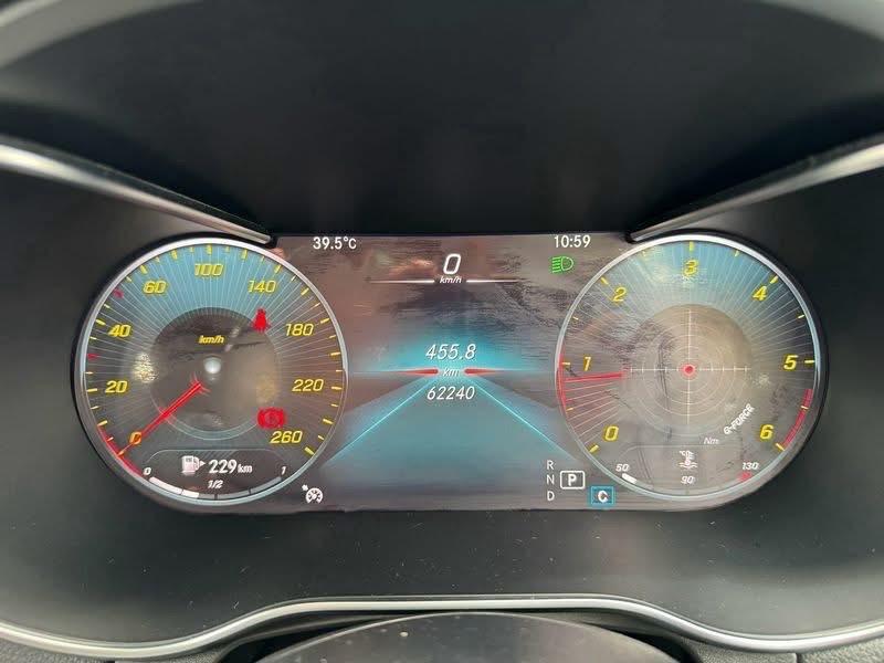 Mercedes-Benz GLC220d AMG Dynamic ปี 2021 รูปที่ 9