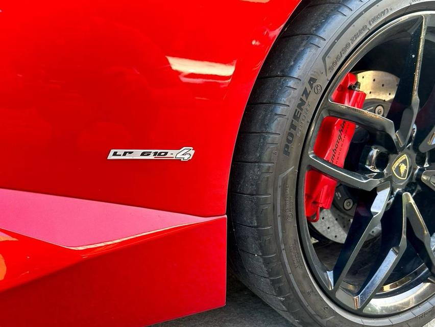 Lamborghini Huracan LP610-4 2017 ใช้งาน 10,000 KM. สวยใส ไม่มีอายัด Dsi จัดไฟแนนซ์ได้ปกติพร้อมโอน ติดต่อคุยรายละเอียดนัดซื้อขายกับเจ้าของโชว์รูมโดยตรง รูปที่ 5